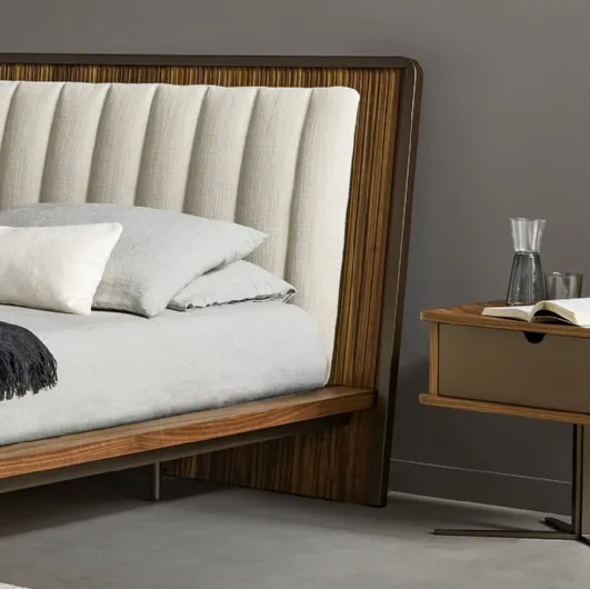 Nelson bedside table in wood with metal base by Bonaldo