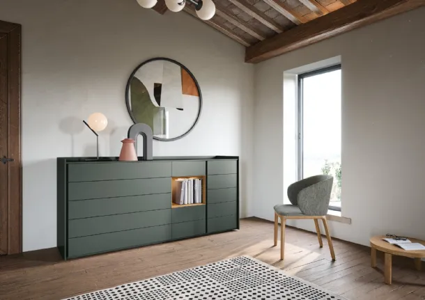 Sly lacquered dresser by Novamobili
