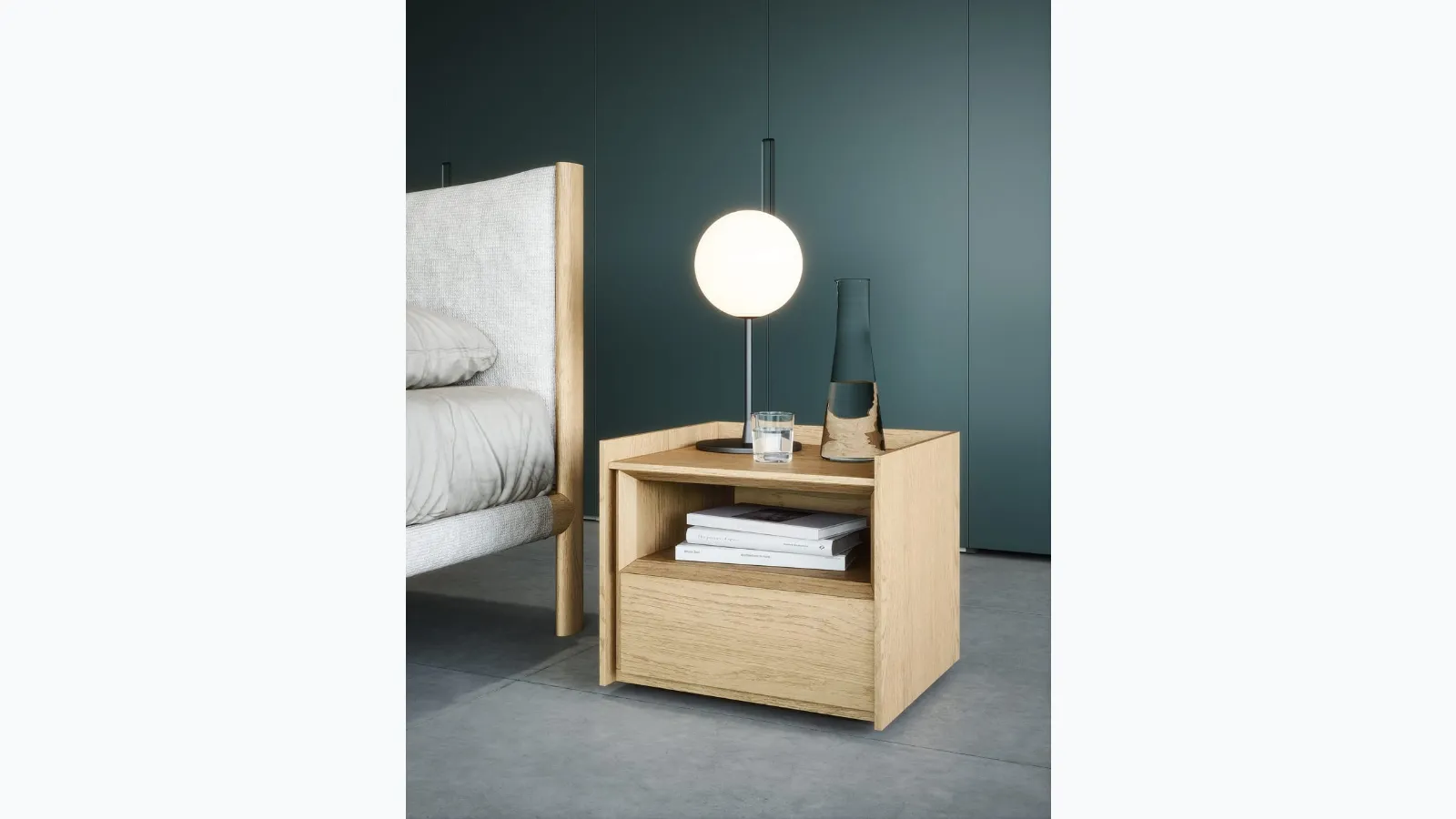 Oak wood bedside table Sly by Novamobili.