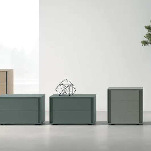 Night VIP group in lacquered or textured finish by Tomasella