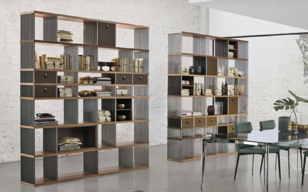 Diesys steel bookcase with shelves in Alivar essence