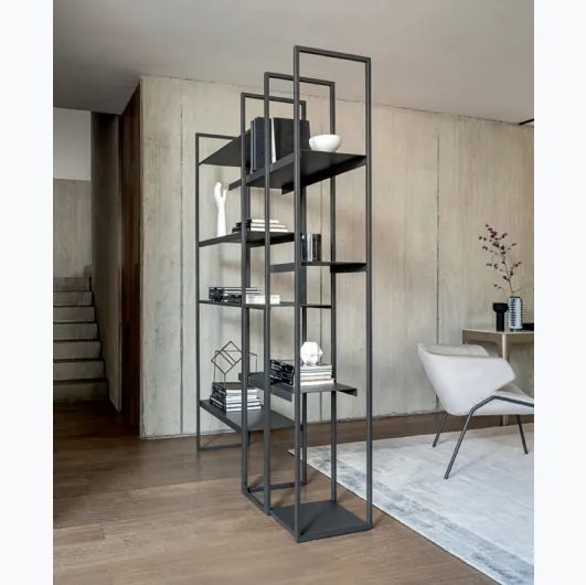 Free-standing bookcase divider by Riflessi