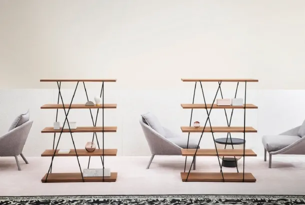 Matassa bookcase with wooden shelves and lacquered metal structure by Miniforms.