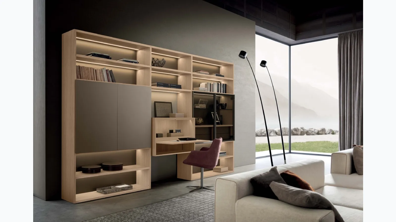 Pari & Dispari 09 wooden bookcase with matte lacquered doors and Presotto glass