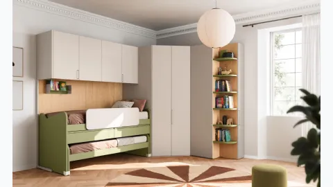 Bridge Room 47 by Mistral