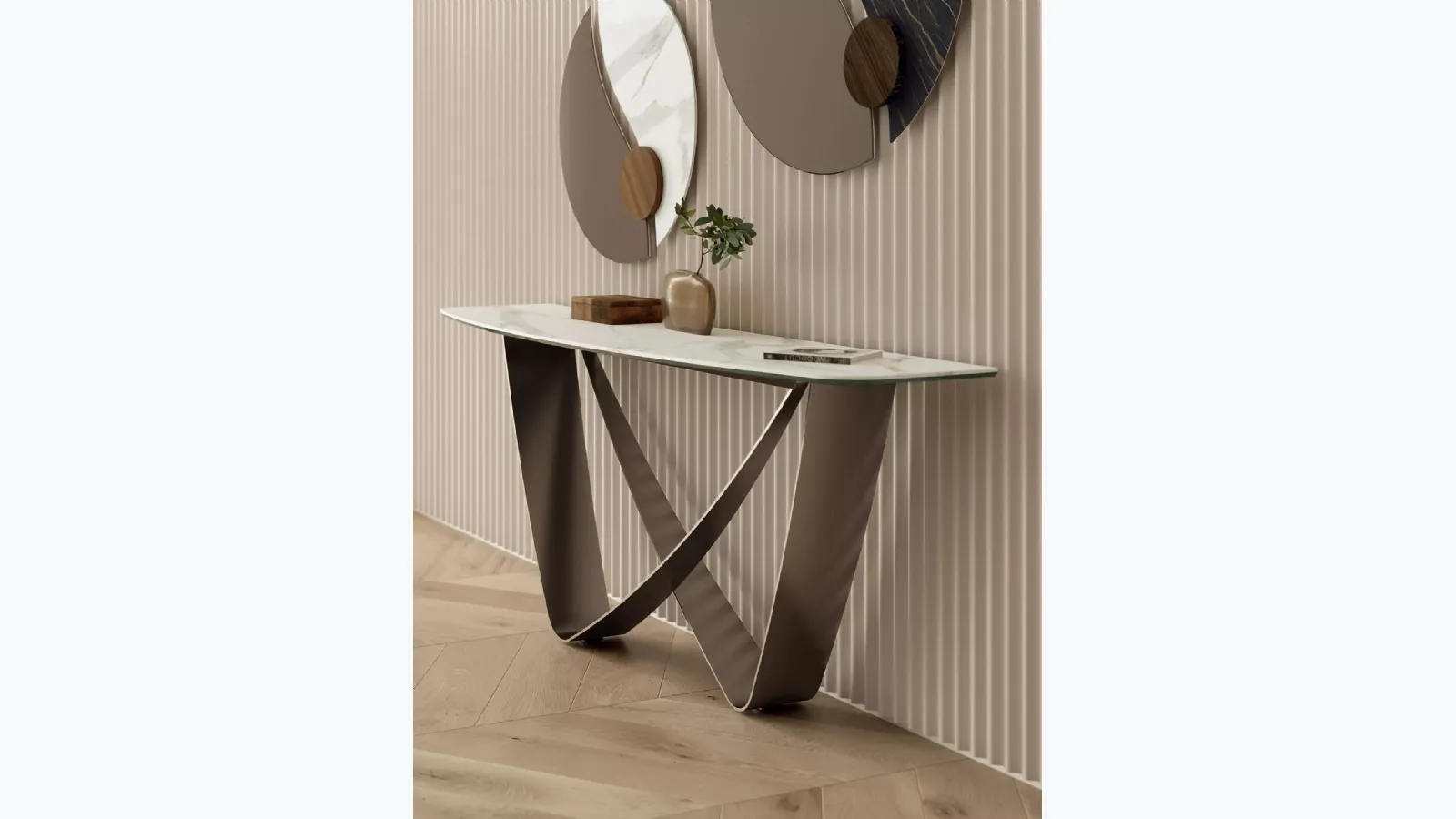 Entrance console table by Bontempi in SuperMarble.