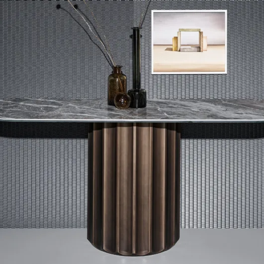 Design entrance console Dorian with ceramic top and polyurethane base by Bonaldo.