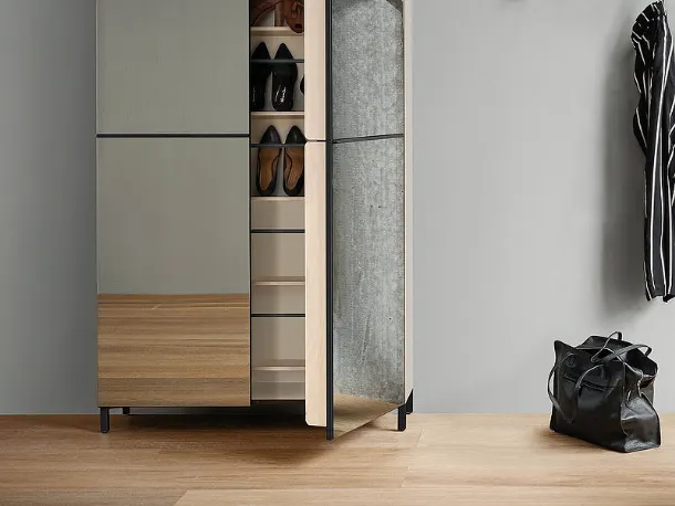 Linear shoe cabinet entry by Birex