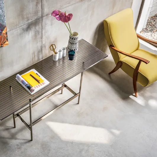 Entrance console table Waves with glass top by Fiam.