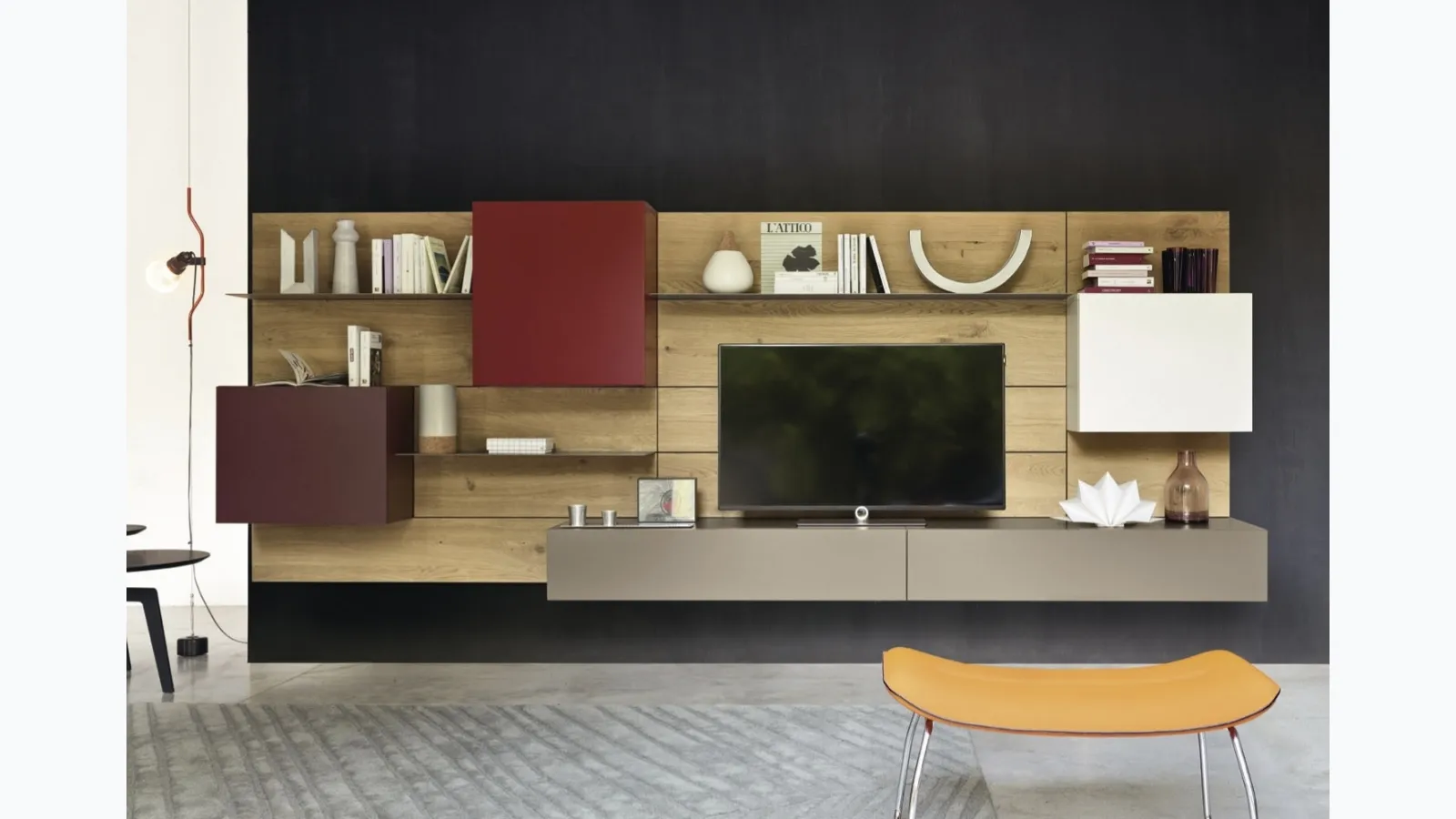 Lampo L6C27 wall unit in matte lacquer by Sangiacomo