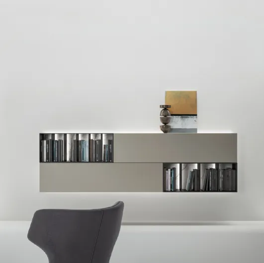 Wallover suspended mobile in Caccaro lacquered.