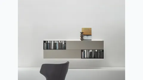 Wallover suspended mobile in Caccaro lacquered.