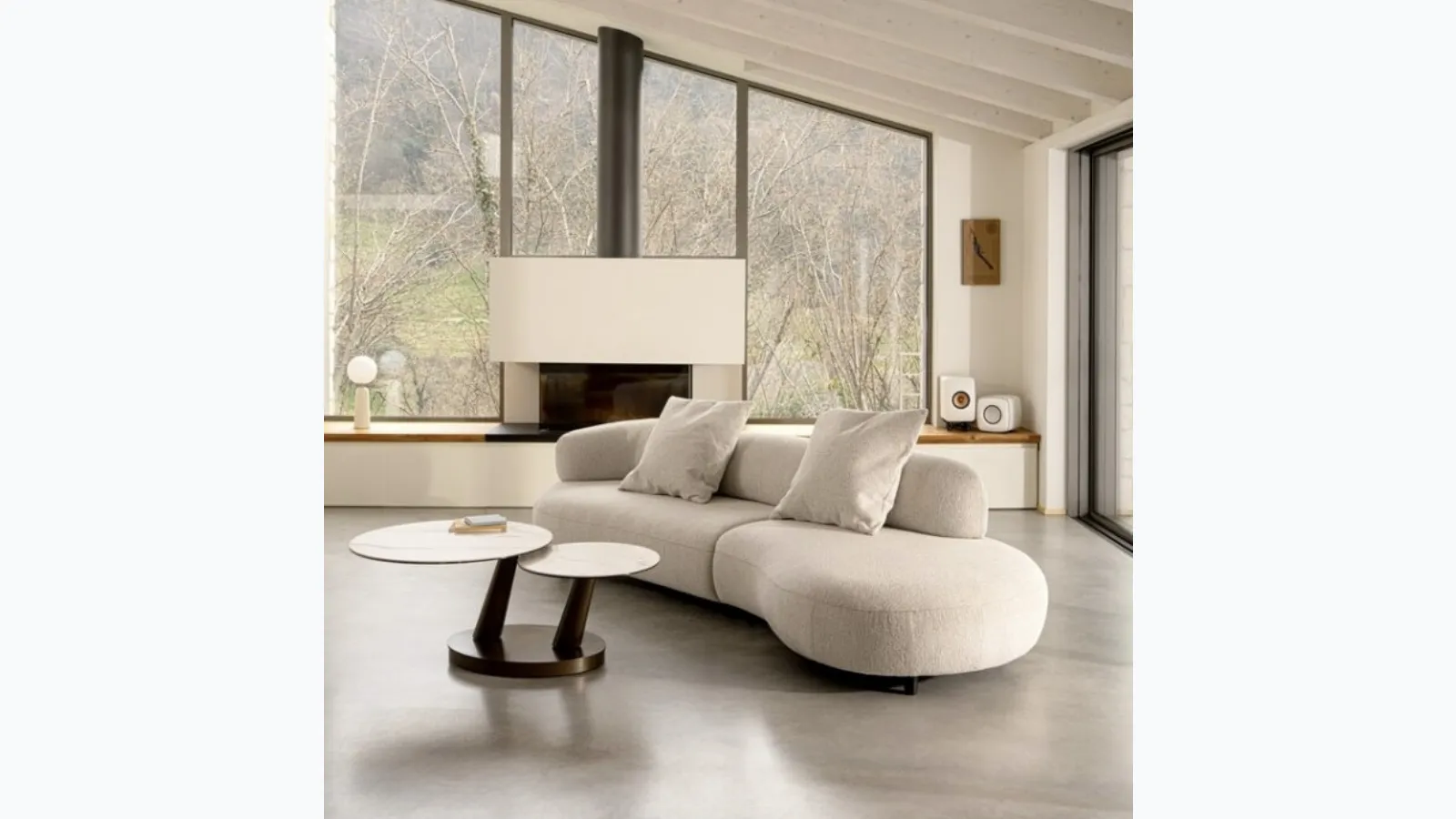 Afrodite linear sofa by Bizzotto