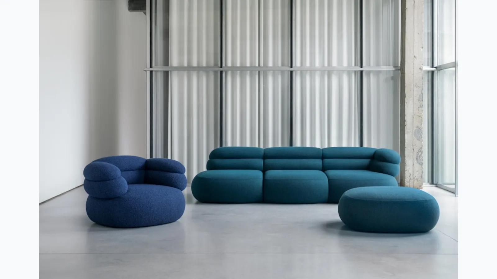 Biboni Sofa linear sofa by Knoll