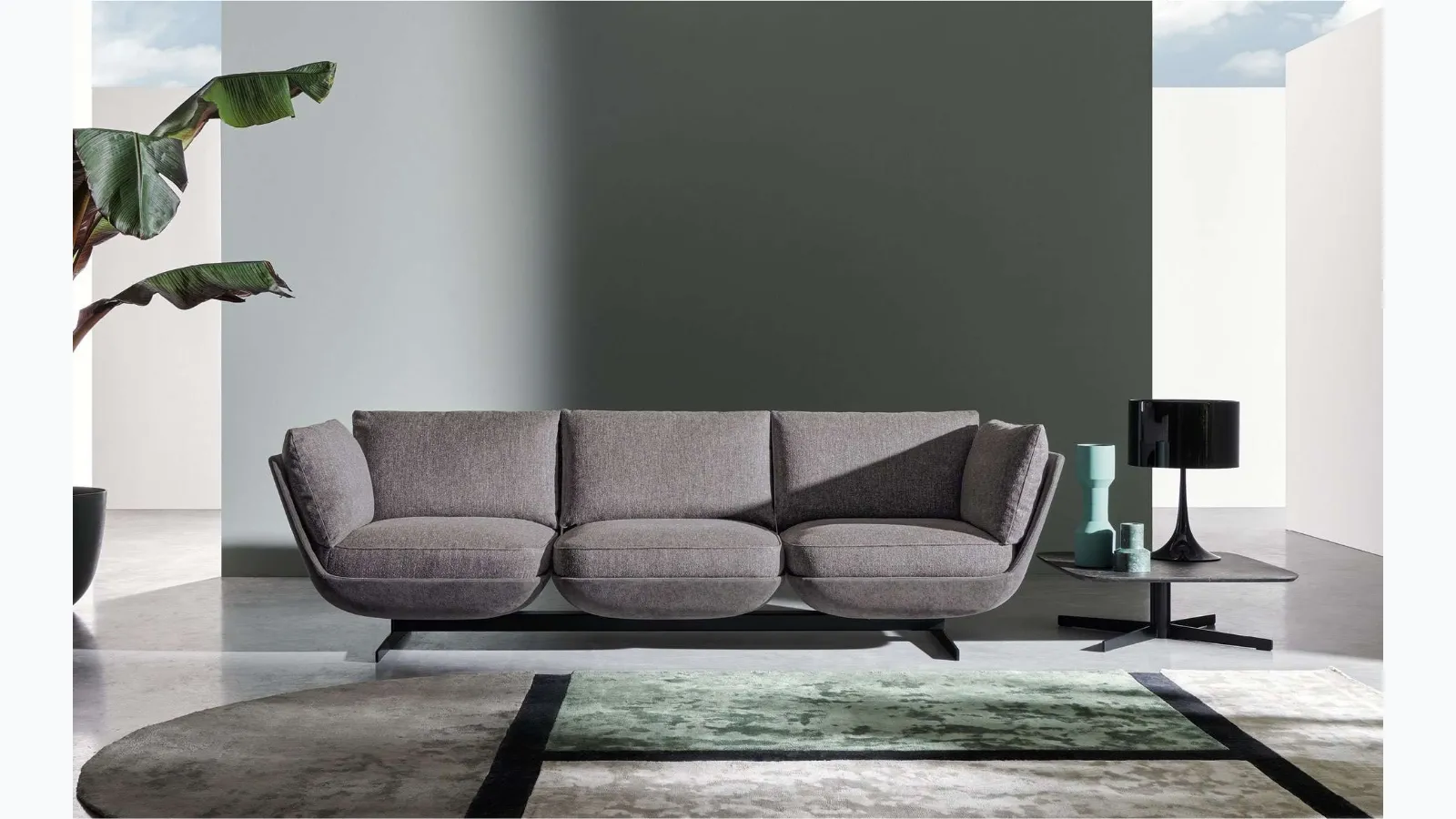 Linear design sofa Biggie by Twils Lounge