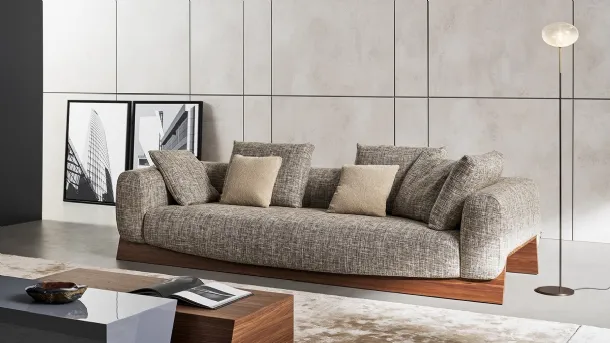 Boolean linear sofa by Bonaldo