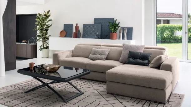 Cast sectional sofa by Calligaris