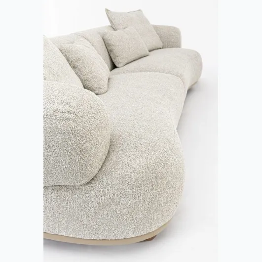 Cheope linear sofa by Bizzotto