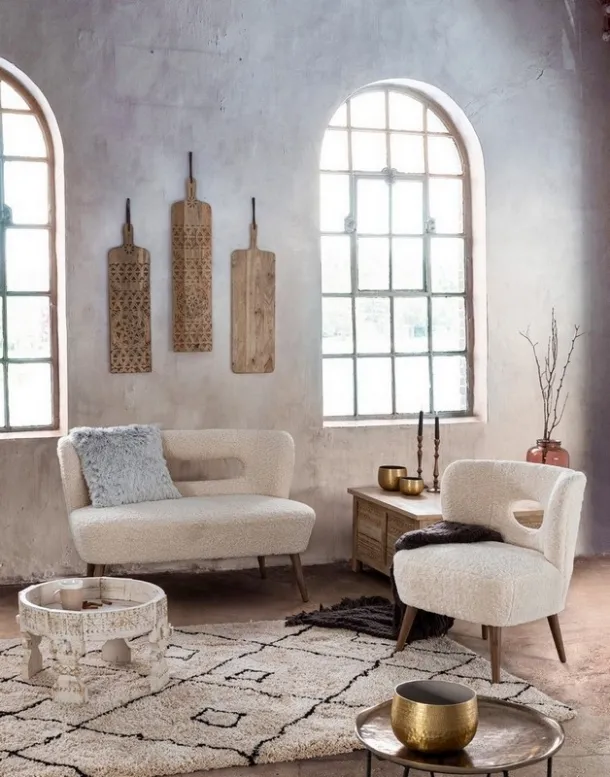 Linear sofa in Cortina fabric by Bizzotto.