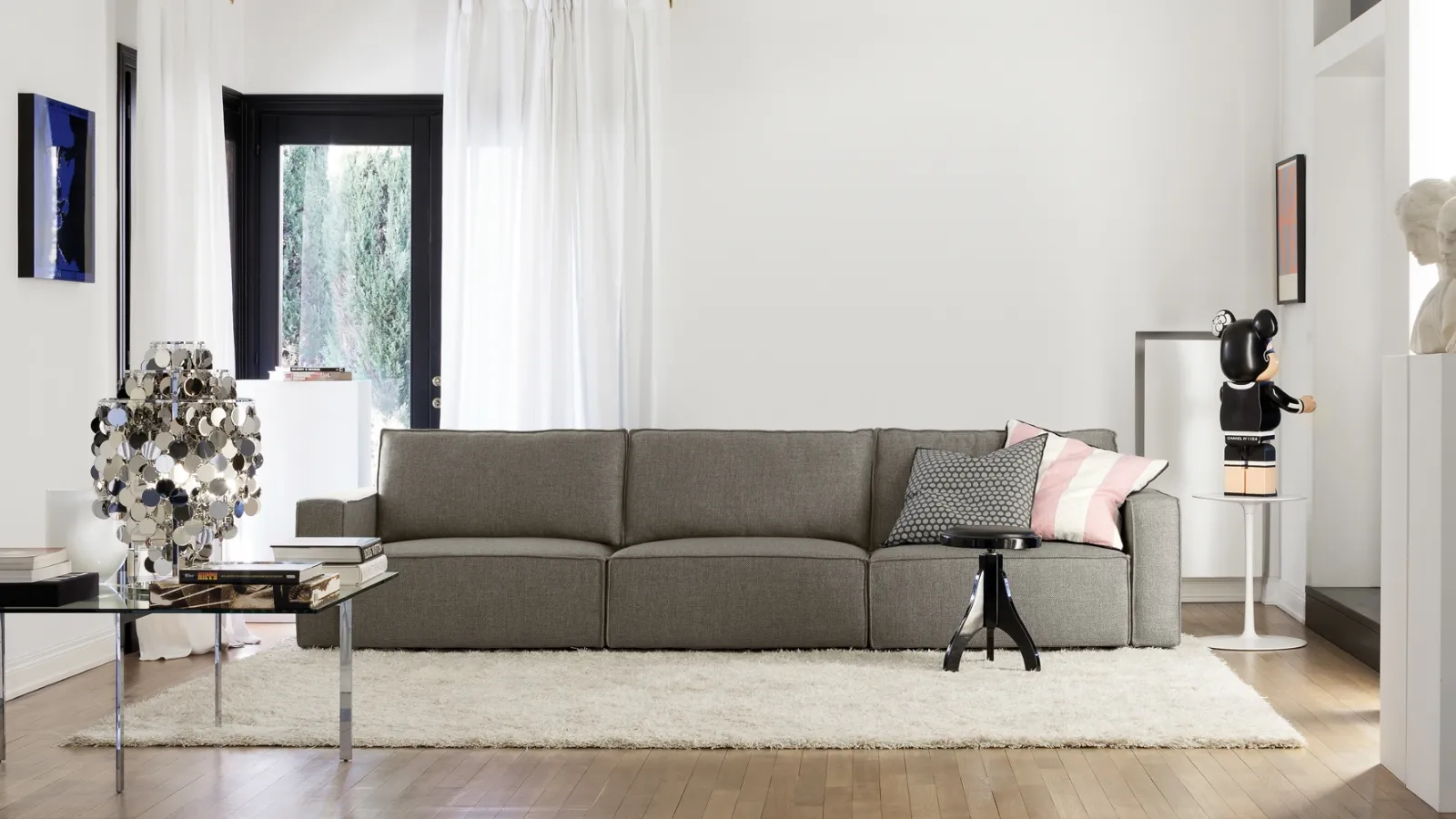 Linear sofa Genius Gold by Flexteam