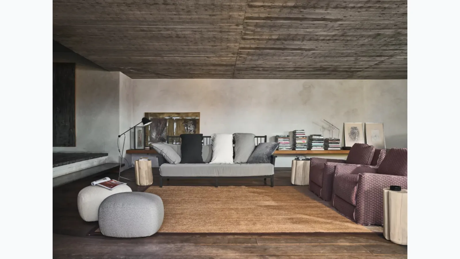 Linear Gray sofa in wood and fabric by Gervasoni.