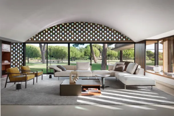 Corner sofa in Gregor fabric by Molteni & C.