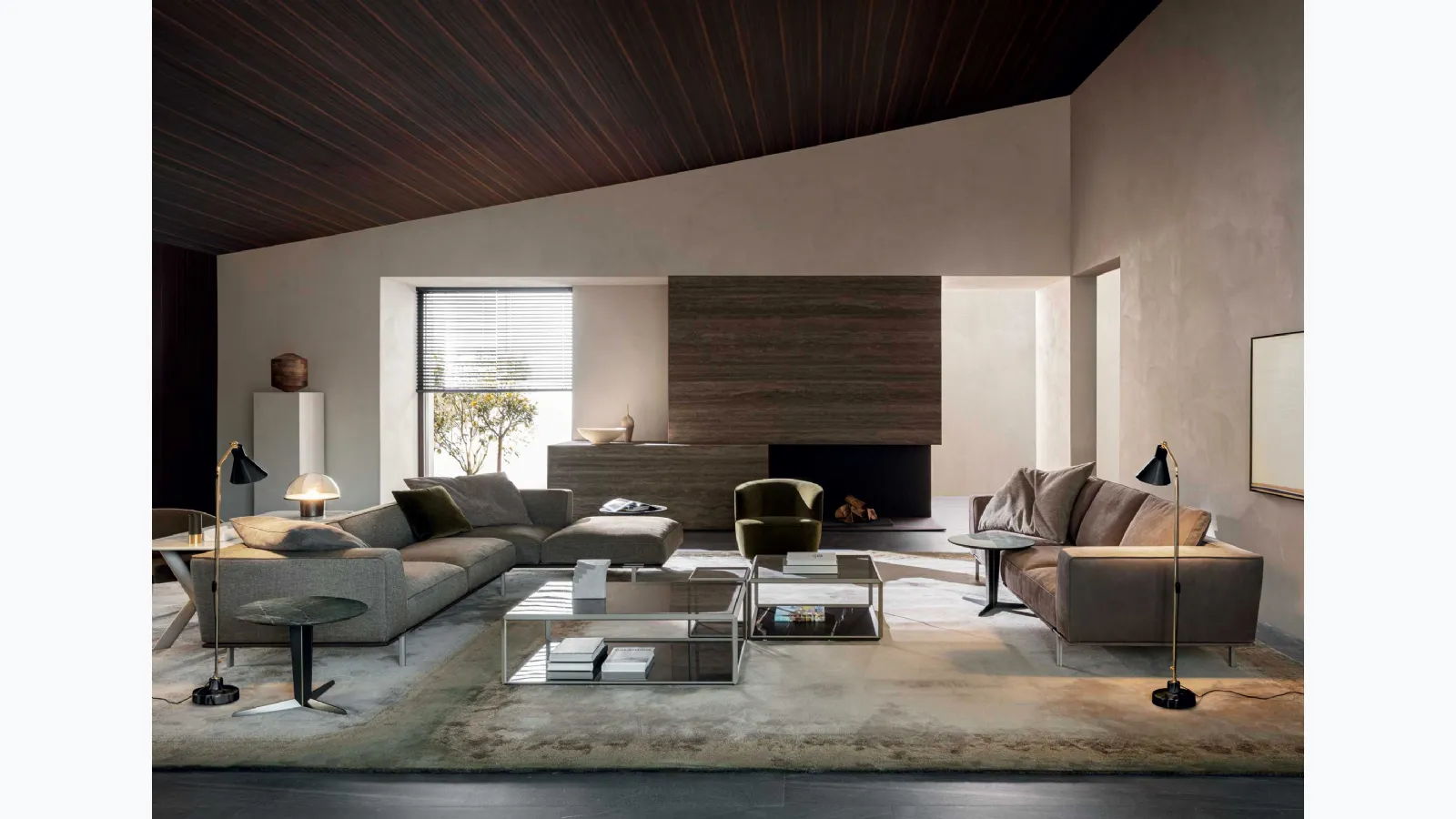 Corner sofa Gregor by Molteni & C