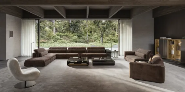 Julian upholstered fabric sofa by Molteni & C