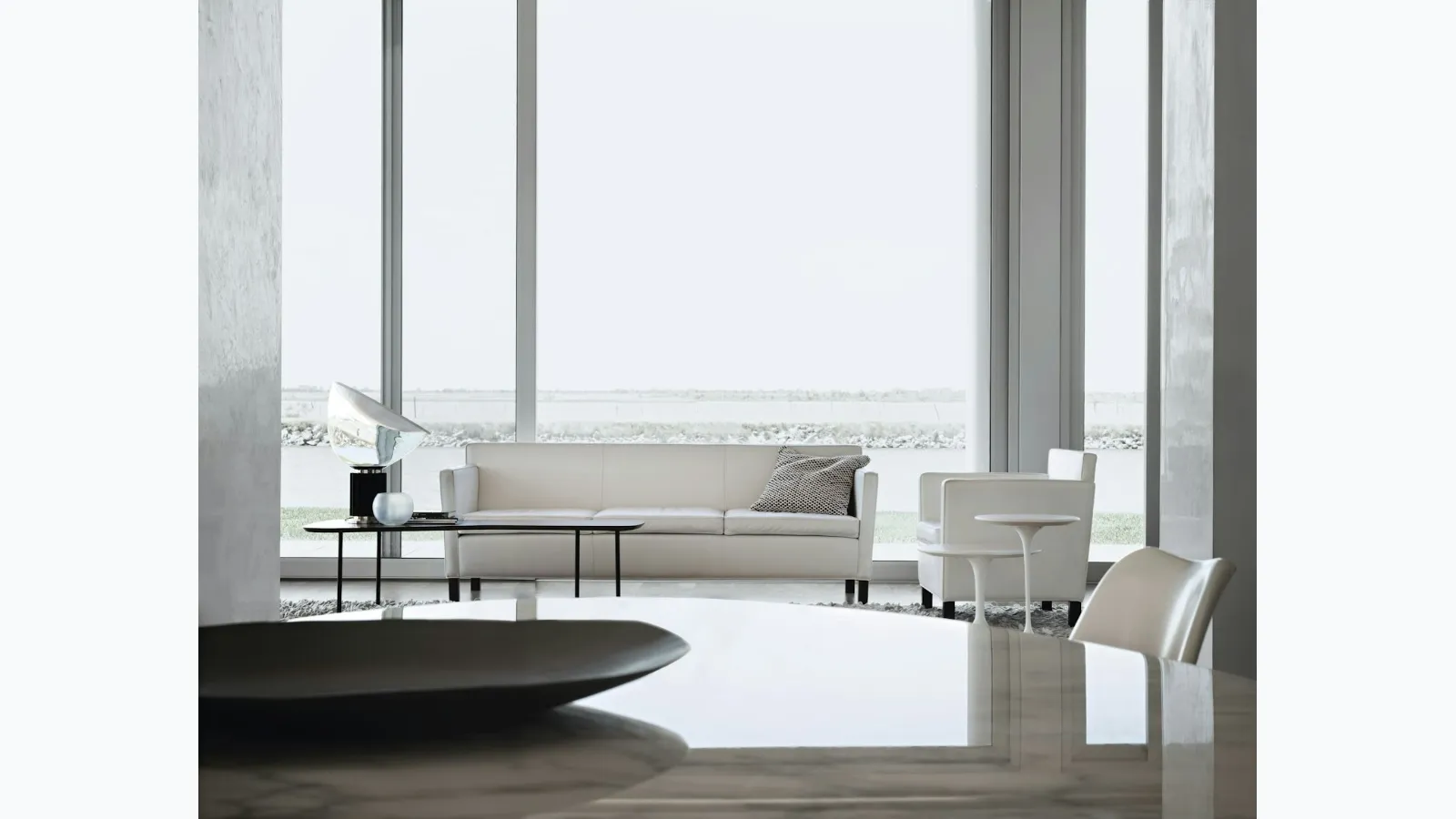 Krefeld Sofa by Knoll