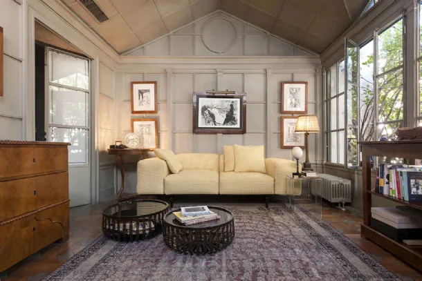 Linear sofa Largo Gubbio by Kartell