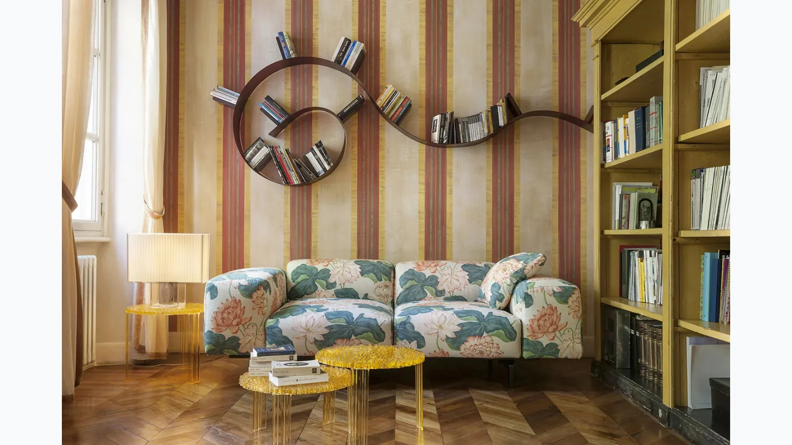 Linear sofa Largo Gubbio by Kartell