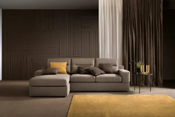 Newport sectional sofa by Samoa