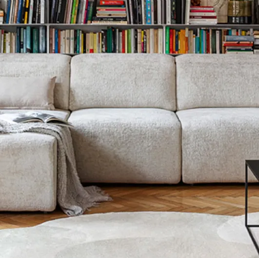 Pandora sectional sofa by Calligaris.