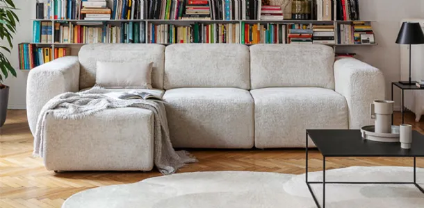 Pandora sectional sofa by Calligaris.
