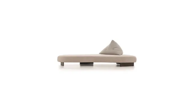 Papilo fabric sofa by Ditre Italia.