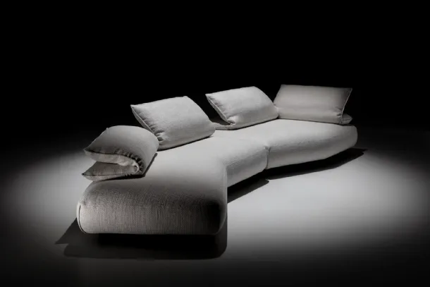 Plane linear sofa by Twils