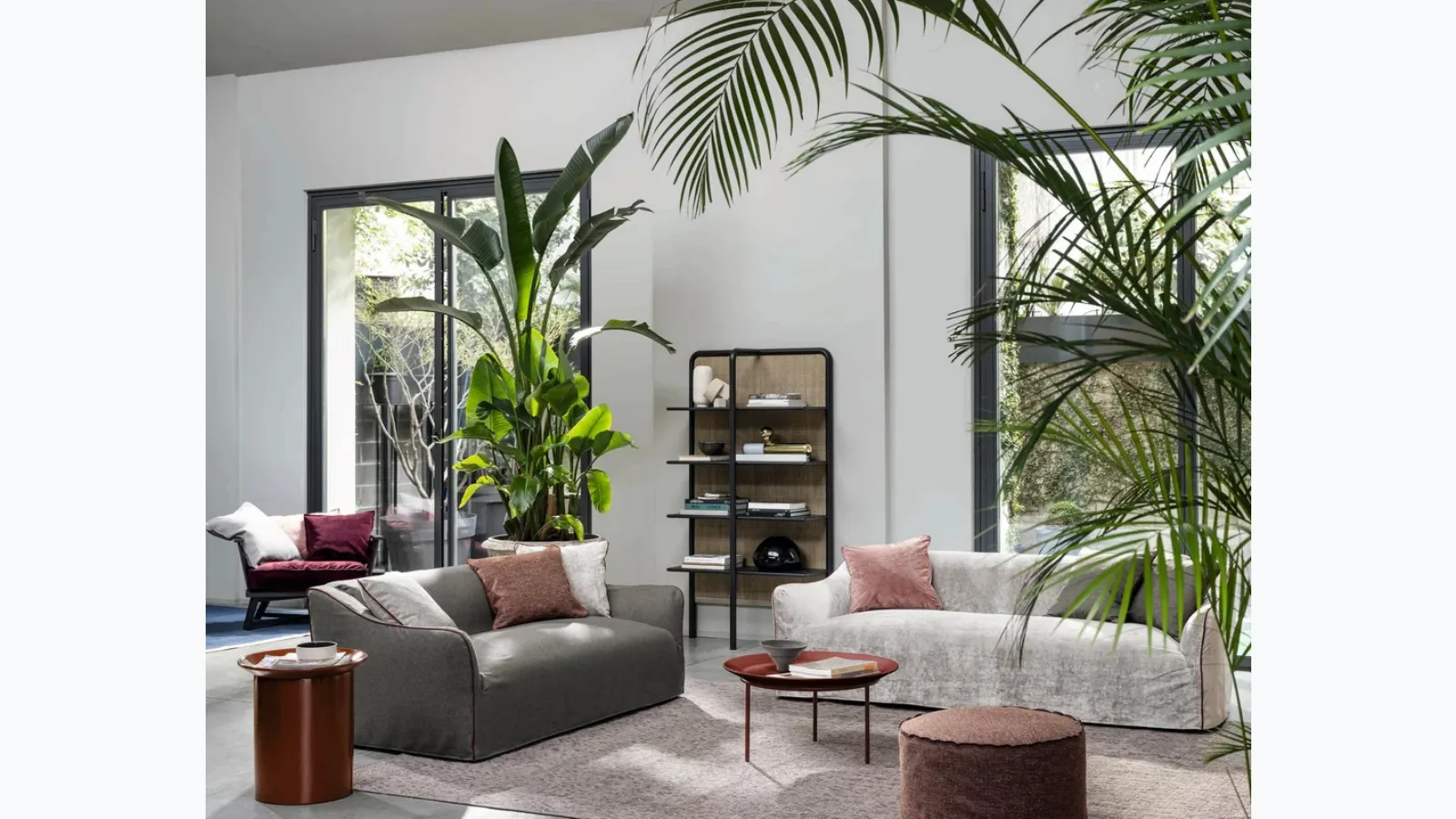 Linear sofa in Saia fabric by Gervasoni.