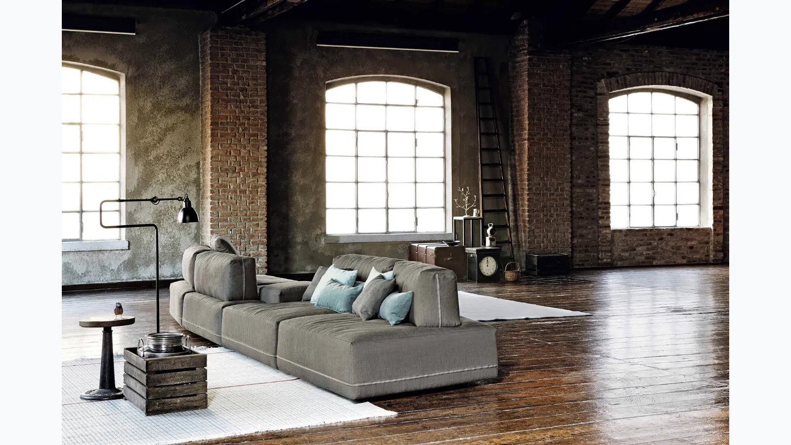 Fabric sofa Sanders by Ditre Italia.