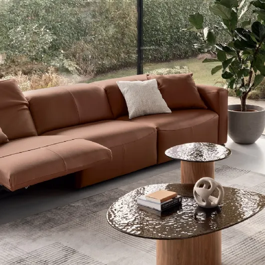 Relax leather sofa Wave by Calligaris.