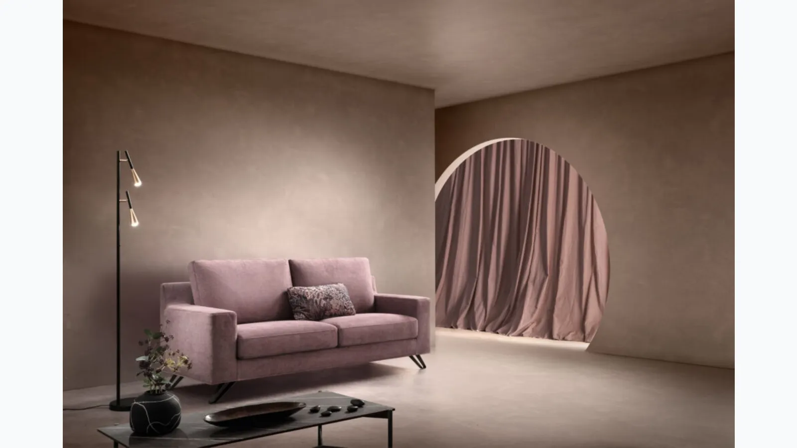 Linear sofa Young Special by Samoa.