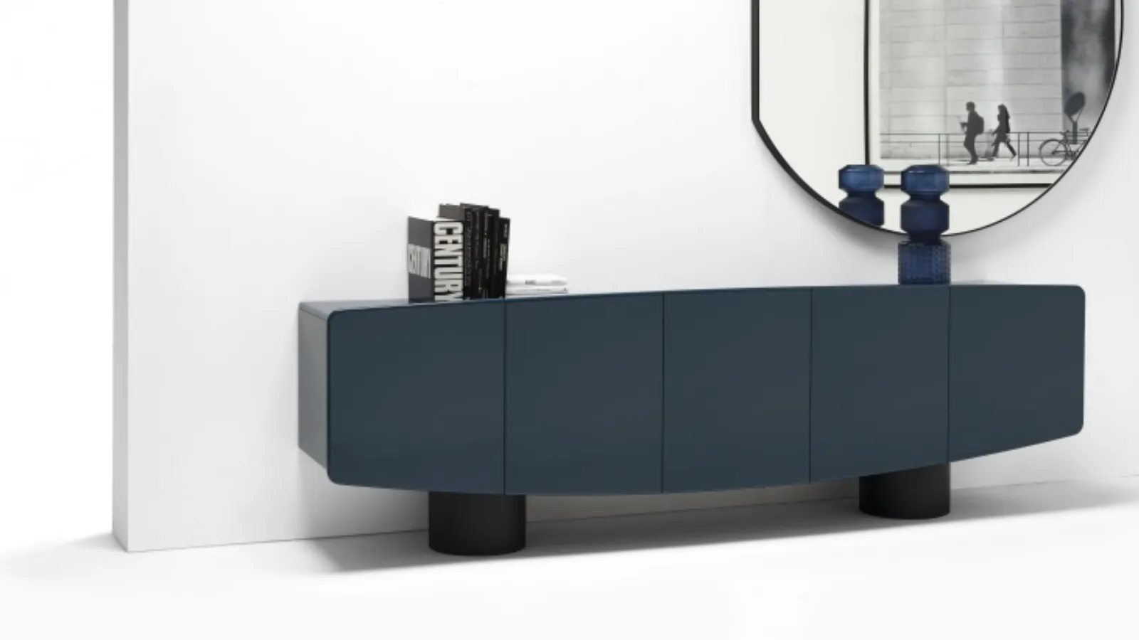 Madia Edge by Minotti Italia