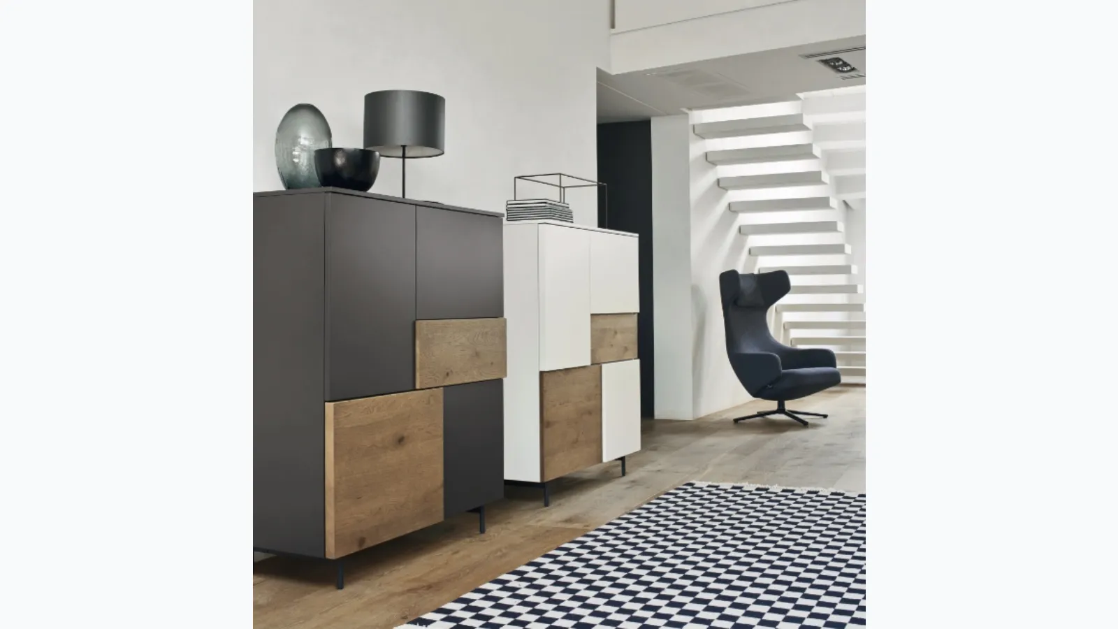 Media Incontro 42 by Sangiacomo