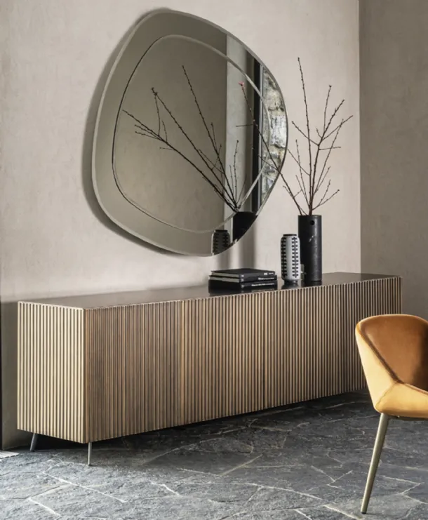 Wave lacquered wooden sideboard by Riflessi.