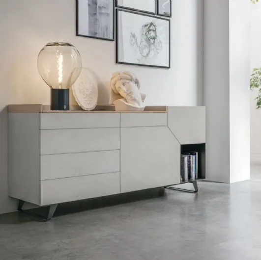 Madia Remix X05 in light-colored cement material by Tomasella