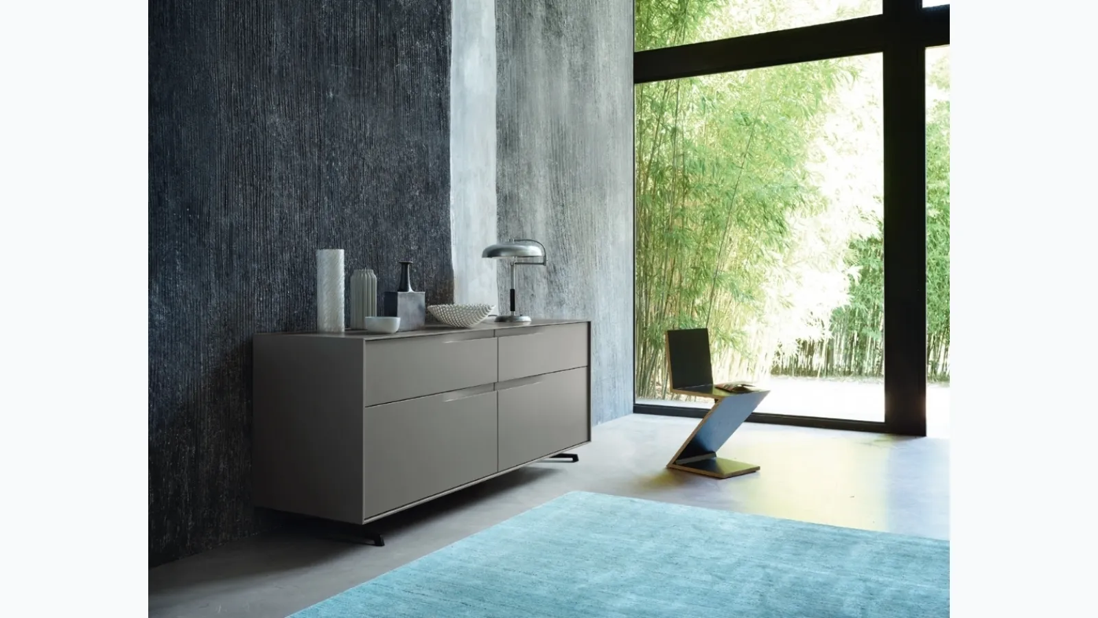 Madia Vela 01 in Slate lacquered by Sangiacomo
