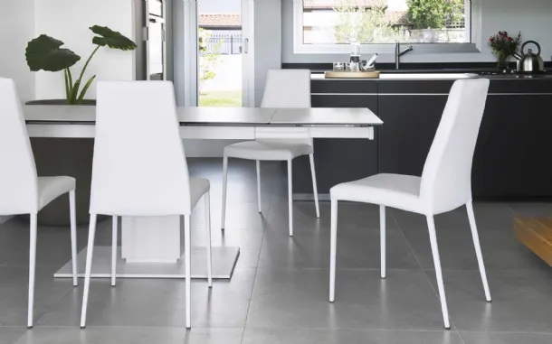 Aida upholstered chair by Calligaris