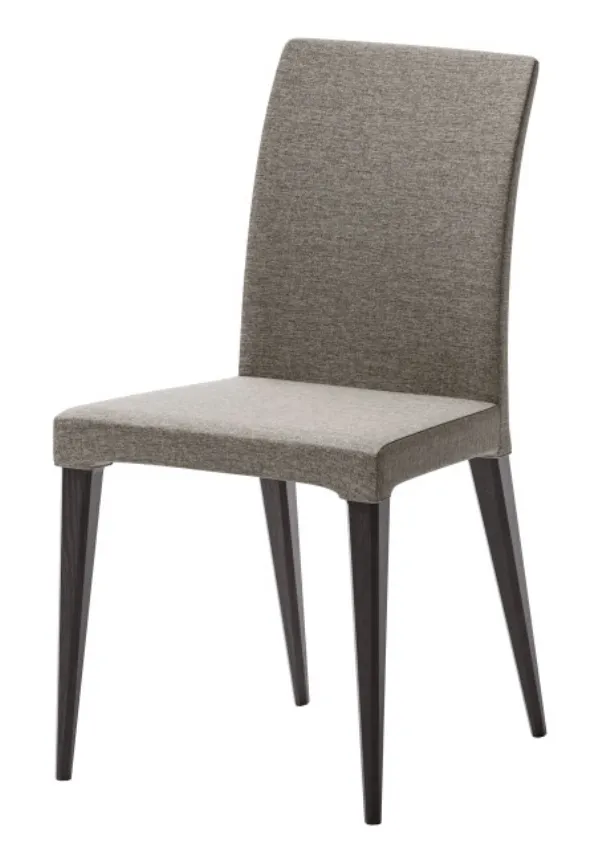 Anna chair in padded fabric with wooden frame by Veneta Cucine.