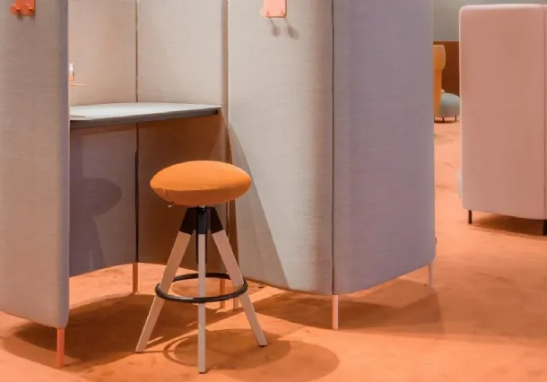 Arki Stool wooden stool with padded seat by Pedrali.
