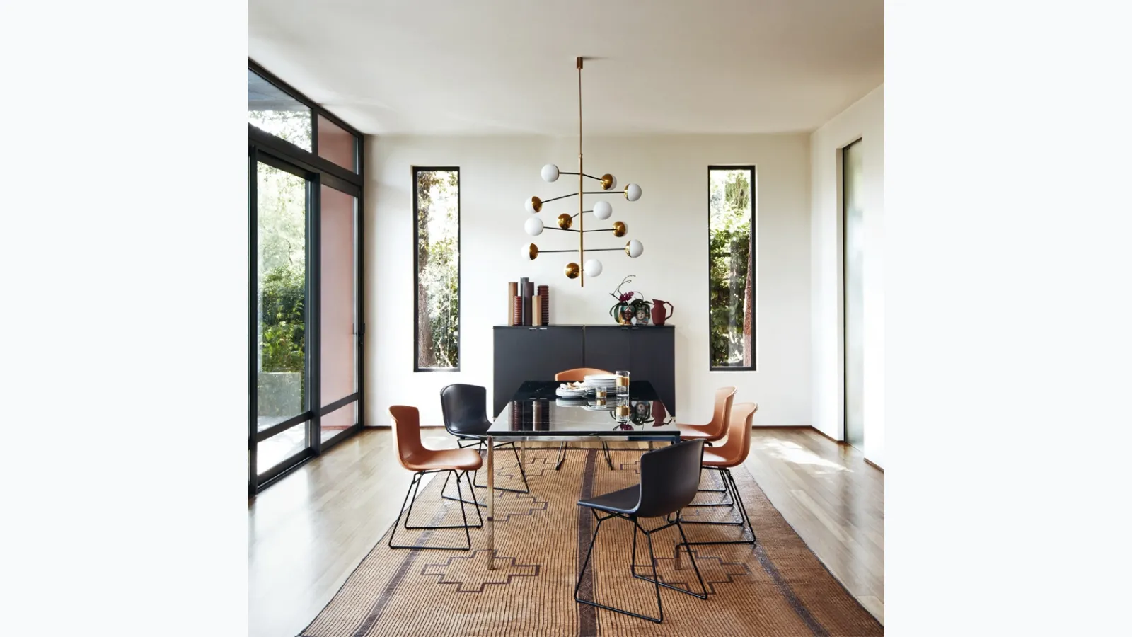 Bertoia Side Chair in leather by Knoll