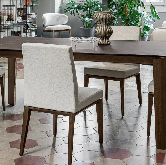 Bess Low chair by Calligaris.